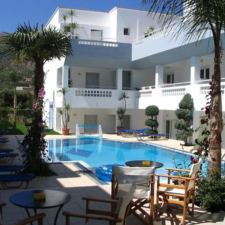 מאליה Emerald Hotel מראה חיצוני תמונה