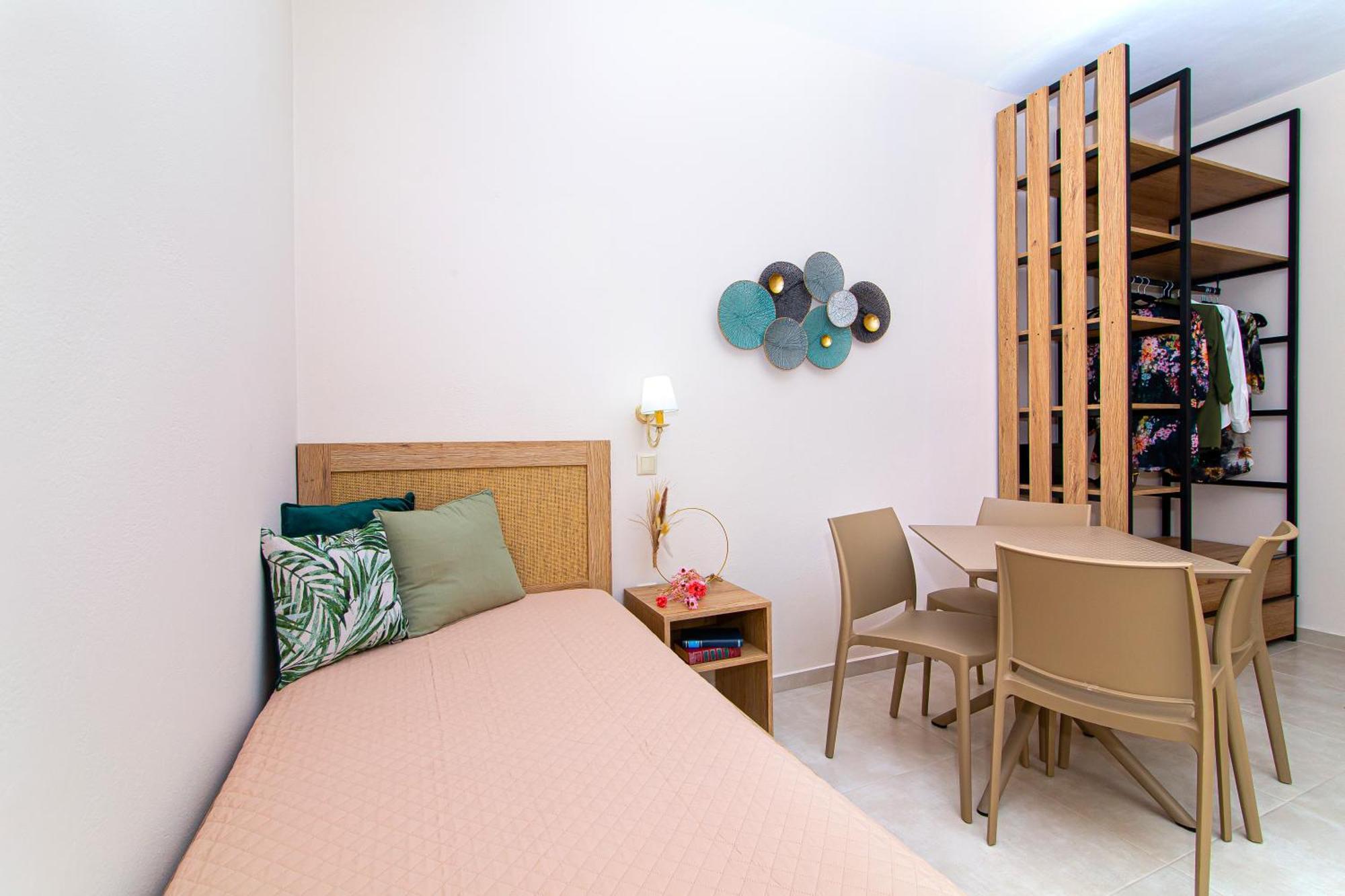 מאליה Emerald Hotel מראה חיצוני תמונה