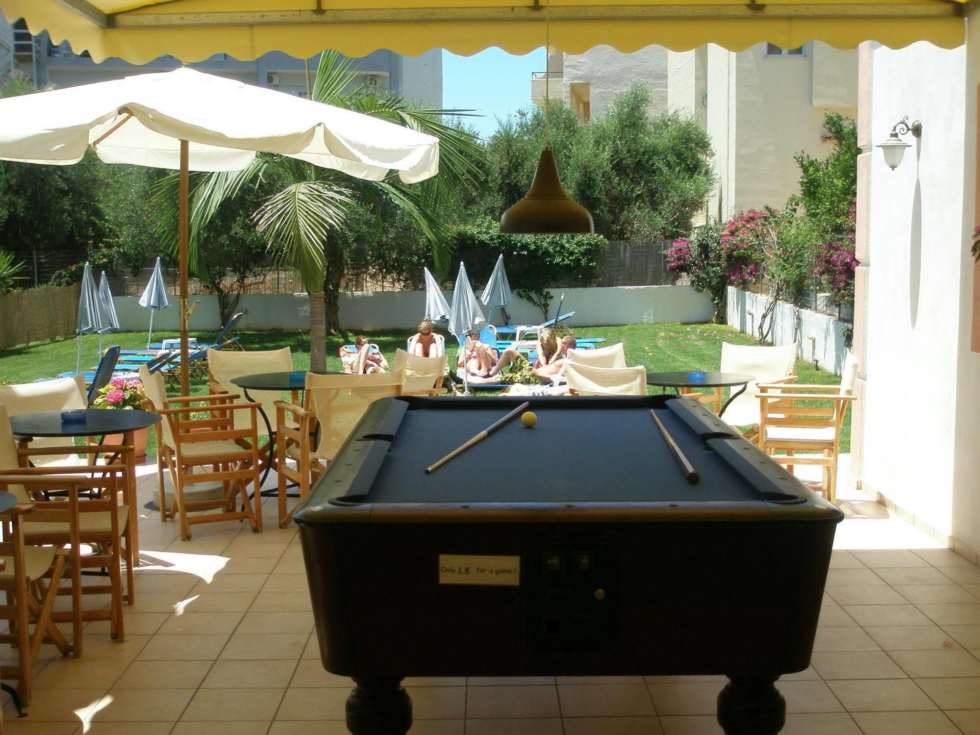 מאליה Emerald Hotel מראה חיצוני תמונה